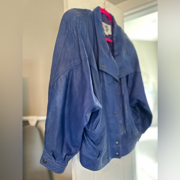 Vintage Jacket - Picture 4 of 5